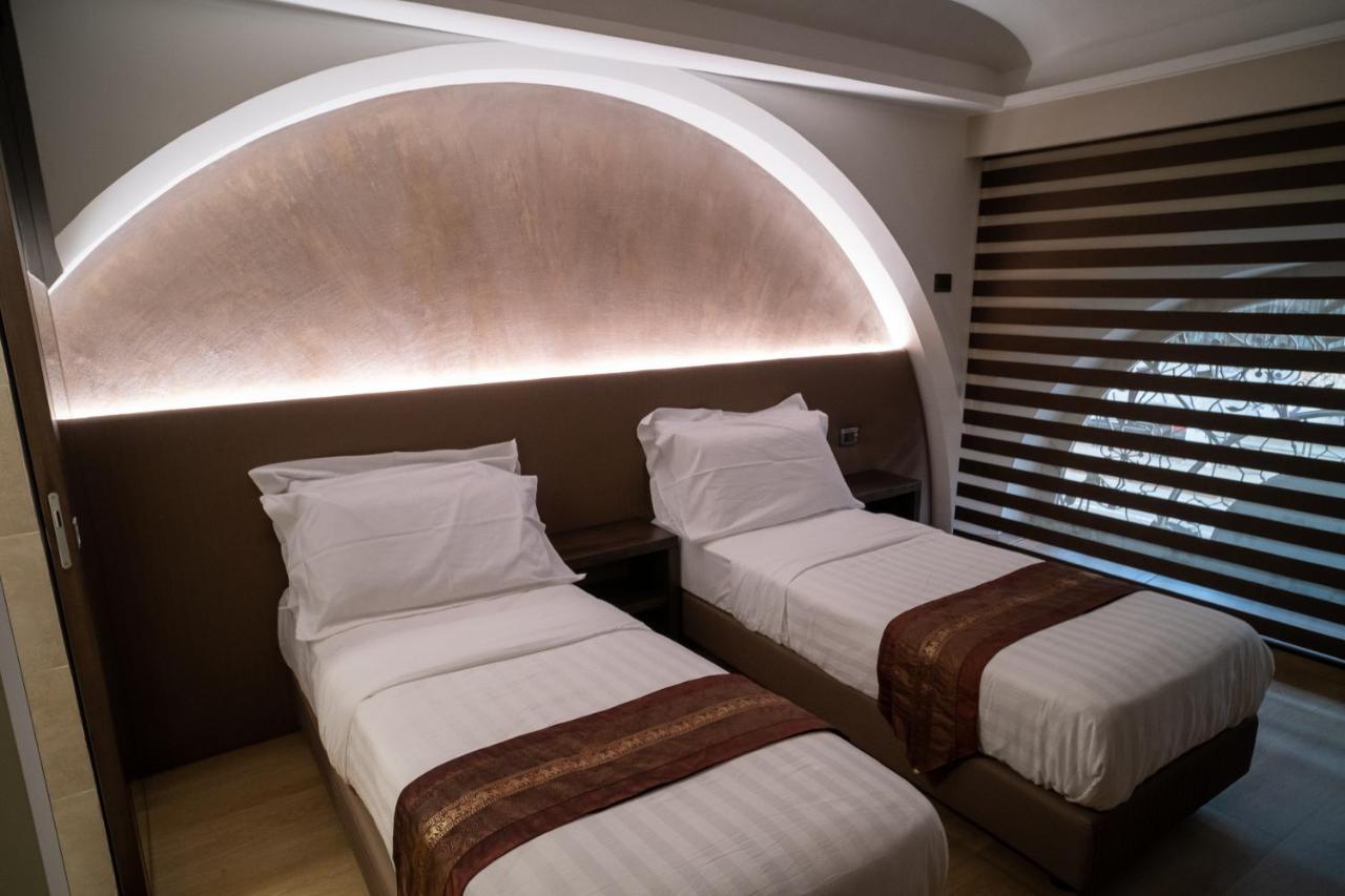 Arcadian Suite&Rooms Turin Bagian luar foto