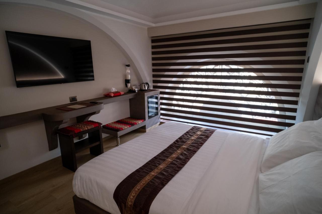 Arcadian Suite&Rooms Turin Bagian luar foto